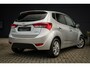 Hyundai ix20 1.6i GO! | Cruise | Clima | Navi | PDC met camera | Metalic | Elektr. ramen |