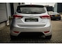 Hyundai ix20 1.6i GO! | Cruise | Clima | Navi | PDC met camera | Metalic | Elektr. ramen |