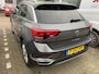 Volkswagen T-Roc 1.5 TSI Style Business AUTOMAAT - CRUISE - CARPLAY - TREKHAAK - ELEK. ACHTERKLEP