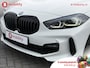 BMW 1-Serie 118i High Executive M-Sport Elektrische Stoelen | Trekhaak | Achteruitrijcamera | Hifi | DAB Audio