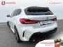BMW 1-Serie 118i High Executive M-Sport Elektrische Stoelen | Trekhaak | Achteruitrijcamera | Hifi | DAB Audio