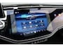 Mercedes-Benz E-klasse 220 d AMG Line Premium+ | Hyperscreen | Luchtvering | Achterasbesturing | Distronic | Soft-Close | Burmester | Panoramadak | Surround Camera | HUD | Verwarmd Stuurwiel | 3D-Display |
