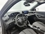 Peugeot 2008 1.2 Hybrid Allure 145pk Automaat | 8 JAAR GARANTIE | Camera Voor + Achter | Navigatie | Adaptieve Cruise Control | Dodehoekdetectie | LED | 17"LMV | Apple Carplay/Android Auto |