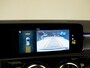 Mercedes-Benz A-klasse 180 Business Solution AMG Sport (PANORAMADAK,APPLE CARPLAY,SFEERVERLICHTING,NAVI,CAMERA,LED,SPORTSTOELEN)