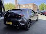 Mazda 3 Homura 2.5 automaat e-Sky-G 140pk | Kolenaar Najaardeal | Demo* | Navi | HUD | Airco | Keyless | CarPlay | 18 inch LMV in Black