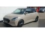 Suzuki Swift 1.2 Smart Hybrid Select zwart dak .