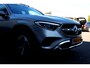 Mercedes-Benz GLC 300e Plug in hybride 4MATIC*Perfect Onderh.*1ste Eig*Pano/Luchtvering/ACC/Half Leder/Stoelverw./Sfeerverl./Camera/LED/DAB/Parkeersens.V+A/18 inch LM*
