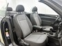 Volkswagen Beetle Cabriolet 1.2 TSI Design BlueMotion(NL-auto, Navi, StoelV, Parkeersensoren V+A, Climate Con, Cruise Con, Etc)