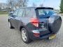Toyota RAV4 2.0 VVTi Linea Sol mooie Youngtimer met stoer reservewiel achterop!