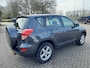 Toyota RAV4 2.0 VVTi Linea Sol mooie Youngtimer met stoer reservewiel achterop!