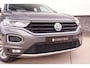 Volkswagen T-Roc 1.5 TSI Sport LED | Trekhaak | Carplay | Camera | Virtual Cockpit | PDC
