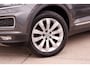 Volkswagen T-Roc 1.5 TSI Sport LED | Trekhaak | Carplay | Camera | Virtual Cockpit | PDC
