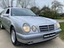 Mercedes-Benz E-klasse E230 T W210 ELEGANCE, TREKHAAK, LEDER