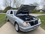 Mercedes-Benz E-klasse E230 T W210 ELEGANCE, TREKHAAK, LEDER