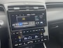 Hyundai Tucson 1.6 T-GDI HEV Comfort / Stoelverwarming / Apple carplay & Android auto / Adaptieve cruise control / achteruitrij camera / NL Auto / 1650kg trekgewicht