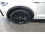 Volkswagen T-Roc Cabrio 1.5 TSI 3X R-LINE Black Style leer trekhaak 19 inch 150 pk !!