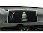 BMW X1 SDrive20i Centennial High Executive (PANORAMADAK, TREKHAAK, STOELVERWARMING, HEAD-UP DISPLAY, DEALER ONDERHOUDEN)