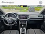 Volkswagen T-Roc 1.5 TSI Style Business | 150 Pk | Automaat | Trekhaak | Navi | Clima | Pdc | A-Camera | LED | 32.210Km !! |