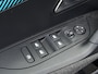 Peugeot e-2008 EV 50kWh 136pk Style | 3-fase | Carplay / Android auto | Parkeerhulp | Climate control | All-seasons