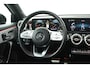 Mercedes-Benz A-klasse 180 Business Solution AMG (PANORAMADAK, STOELVERWARMING, CAMERA, ELEKTR STOELEN, NAVIGATIE, CRUISE CONTROL)