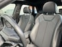 Audi Q3 45 TFSIe 180kW/245PK S Line · Panoramadak · Camera · Apple/Android Car Play · Drive select · Leder/Stof