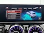Mercedes-Benz A-klasse 180 Business Solution AMG (SFEERVERLICHTING, CAMERA, NAVIGATIE, STOELVERWARMING, GOED ONDERHOUDEN)