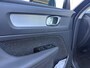 Volvo XC40 1.5 T5 Recharge Business Pro | Plug-in Hybrid (PHEV) | 360 Graden Camera | Parkeersensoren | Trekhaak | Keyless Entry | Apple Carplay | Android Auto | Navigatie | BLIS | Cruise Control Adaptief | Lichtmetalen Velgen 19 inch
