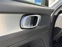 Volvo XC40 1.5 T2 Business Pro | Lederen Bekleding | Trekhaak | Navigatie | Apple Carplay | Android Auto | Keyless Entry | Elektrische Achterklep | Cruise Control Adaptief | BLIS