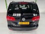 Volkswagen Touran COMFORTLINE / 7-Persoons / Panorama dak / Auto fileparkeren / Stoelverwarming