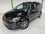 Volkswagen Touran COMFORTLINE / 7-Persoons / Panorama dak / Auto fileparkeren / Stoelverwarming