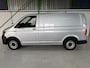 Volkswagen Transporter 2.0 TDI / Euro 6 / NAP / APK t/m 03-2027 /PDC / Trekhaak / Apple Carplay / Airco / Historie aanwezig.