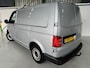Volkswagen Transporter 2.0 TDI / Euro 6 / NAP / APK t/m 03-2027 /PDC / Trekhaak / Apple Carplay / Airco / Historie aanwezig.