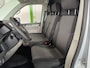 Volkswagen Transporter 2.0 TDI / Euro 6 / NAP / APK t/m 03-2027 /PDC / Trekhaak / Apple Carplay / Airco / Historie aanwezig.
