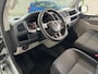 Volkswagen Transporter 2.0 TDI / Euro 6 / NAP / APK t/m 03-2027 /PDC / Trekhaak / Apple Carplay / Airco / Historie aanwezig.