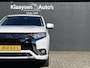 Mitsubishi Outlander 2.4 PHEV Intense+ 4WD 225 pk AUT. | dealer onderhouden | navigatie | trekhaak | leder/alcantara | camera