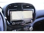 Kia e-Soul ExecutiveLine 64 kWh LEDER, SCHUIFDAK, 2 LAADKABELS, STOEL- STUUR VERWARMING