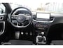 Kia ProCeed 1.5 T-GDI GT-PlusLine 1e Eig | Panoramadak | Stoel en stuurverwarming |