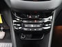 Peugeot 2008 1.2 PureTech Allure - Navigatie - Climate Controle - Trekhaak - Cruise Control