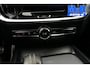 Volvo V60 2.0 B3 R-Design|PANO|STOEL/STUUR.VERW|AUTO.PILOT