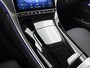 Mercedes-Benz GLC 300 e 4MATIC Plug-In Hybride Trekhaak | Stoelverwarming voor en achter | Memory voorstoelen | Stuurverwarming | Parkeerpakket met achteruitcamera. Inclusief 24 maanden MB Certified garantie voor Europa.