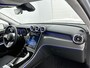 Mercedes-Benz GLC 300 e 4MATIC Plug-In Hybride Trekhaak | Stoelverwarming voor en achter | Memory voorstoelen | Stuurverwarming | Parkeerpakket met achteruitcamera. Inclusief 24 maanden MB Certified garantie voor Europa.