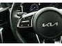 Kia ProCeed 1.5 T-GDi GT-Line Automaat - Stoel-/stuurverwarming - Navigatie - Cruise Control - Airco - Climate Control - Fabrieksgarantie tot 03-2031