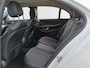 Mercedes-Benz E-klasse 200 Premium /Prachtige auto!/Sfeerverlichting/Camera/