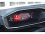Peugeot 2008 1.2 100PK ALLURE PACK | ACHTERUITRIJ CAMERA | NAVIGATIE | APPLE CARPLAY/ANDROID AUTO | CRUISE CONTROL | DAB+ RADIO | KEYLESS START | CLIMATE CONTROL | ZWART DAK | 3-D COCKPIT | LED KOPLAMPEN | LICHTMETALEN VELGEN 17" |