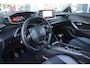 Peugeot 2008 1.2 100PK ALLURE PACK | ACHTERUITRIJ CAMERA | NAVIGATIE | APPLE CARPLAY/ANDROID AUTO | CRUISE CONTROL | DAB+ RADIO | KEYLESS START | CLIMATE CONTROL | ZWART DAK | 3-D COCKPIT | LED KOPLAMPEN | LICHTMETALEN VELGEN 17" |