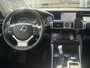 Lexus IS 300h Sport Edition | 18 inch, Parkeersensoren, Keyless, Startknop, Cruise control, ASC, Sonic Titanium