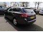 Peugeot 308 SW 1.2 PureTech Blue Lease Executive PANO NAVI CRUISE 2xPDC CLIMA ALL-SEASONS LMV DISTRIBUTIERIEM=VERVANGEN! NAP
