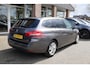 Peugeot 308 SW 1.2 PureTech Blue Lease Executive PANO NAVI CRUISE 2xPDC CLIMA ALL-SEASONS LMV DISTRIBUTIERIEM=VERVANGEN! NAP