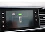 Peugeot 308 SW 1.2 PureTech Blue Lease Executive PANO NAVI CRUISE 2xPDC CLIMA ALL-SEASONS LMV DISTRIBUTIERIEM=VERVANGEN! NAP