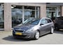 Peugeot 308 SW 1.2 PureTech Blue Lease Executive PANO NAVI CRUISE 2xPDC CLIMA ALL-SEASONS LMV DISTRIBUTIERIEM=VERVANGEN! NAP